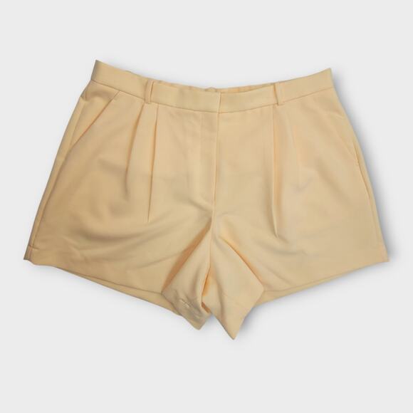 Abercrombie & Fitch Curve Love Tailored Shorts Size 18 Yellow 5" Inseam - Picture 1 of 10